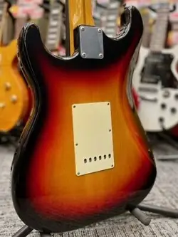 FENDER JAPAN ST58-70TX -3TS (3 TONE SUNBURST)- 1995-1996