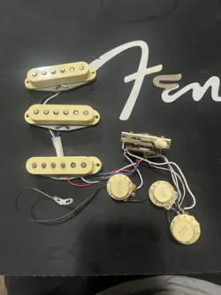 FENDER AMERICAN PRO 2 STRATOCASTER WIRING HARNESS