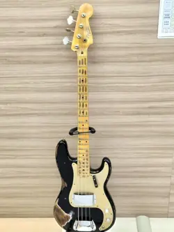 FENDER CUSTOM SHOP 58 P-BASS HVY REL ELECTRIC BASS USED