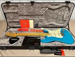FENDER AMERICAN PROFESSIONAL II STRAT SAFE PACKING!
