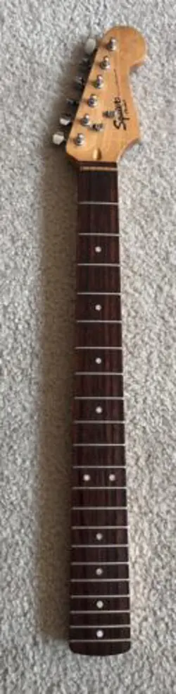 2009 FENDER SQUIER BULLET STRATOCASTER LOADED NECK 60'S HEADSTOCK - EXCELLENT!