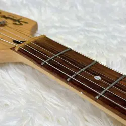 SQUIER FENDER CYCLONE