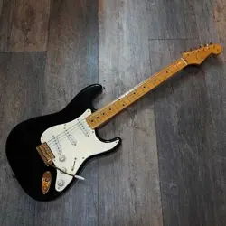 FENDER MADE IN JAPAN TRADITIONAL 50S STRATOCASTER ANODIZED BLACK (2018)