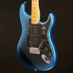 FENDER AMERICAN PROFESSIONAL II STRATOCASTER MAPLE FB DARK NIGHT