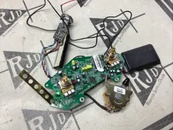 FENDER ACOUSTASONIC STRAT ACOUSTIC ENGINE ACTIVE PREAMP PIEZO BATTERY OUTPUT