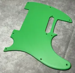 PICKGUARD SCRATCHPLATE PICK