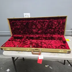 FENDER TWEED STRATOCASTER/TELECASTER CASE  (F20)