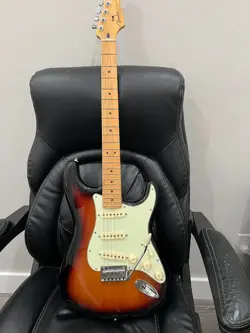 FENDER PLAYER PLUS STRATOCASTER ELECTRIC GUITAR 3 COLOR SUNBURST