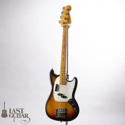 FENDER MUSTANG BASS '76 NO.DG1552