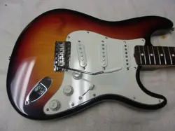 SUNBURST STRATOCASTER W/OHSC