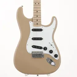 FENDER / MADE IN JAPAN LIMITED INTERNATIONAL COLOR STRATOCASTER SAHARA TAUPE