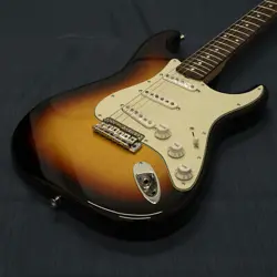 FENDER JAPAN TRADITIONAL 60S STRATOCASTER / 3TS