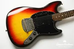 FENDER 1978 MUSTANG -