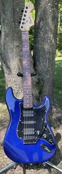 FENDER SQUIER STRATOCASTER (CP3006697)