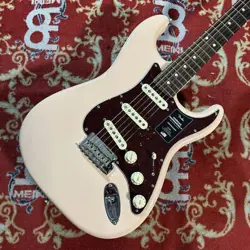 FENDER FENDER LIMITED EDITION AMERICAN PROFESSIONAL II STRATOCASTER W ROSEWOOD N