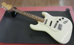 FENDER JAPAN ST72-145RB STRATOCASTER TYPE