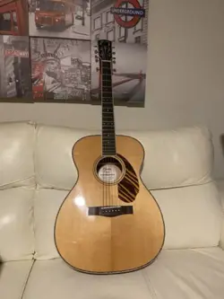 FENDER PARAMOUNT ORCHESTRAL