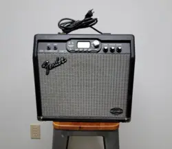 FENDER G-DEC 30 GUITAR AMP W/ POWER CORD