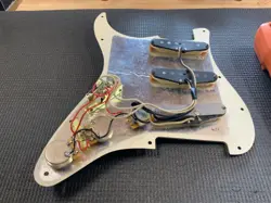 FENDER AMERICAN PICKUPS AND LOADED PICKGUARD STRATOCASTER USA