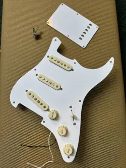 50S STRATOCASTER