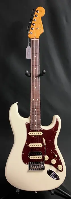 FENDER AMERICAN PROFESSIONAL II STRATOCASTER HSS ELECTRIC GUITAR OLYMPIC WHITE W