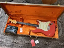 2022 FENDER STRATOCASTER AMERICAN VINTAGE 2 FIESTA RED