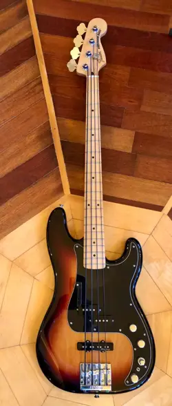 FENDER DELUXE ACTIVE PRECISION BASS GUITAR SPECIAL - 3-COLOR SUNBURST MAPLE NECK