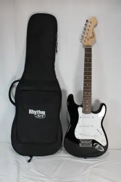 FENDER SQUIRE MINI ELECTRIC GUITAR BLACK WITH BAG