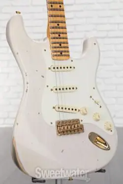 LIMITED-EDITION '57 STRATOCASTER