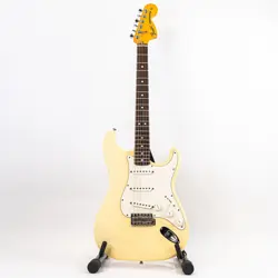 FENDER STRATOCASTER ’72