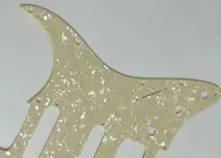 11 SCREWS STRATOCASTER