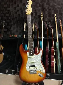 STRATOCASTER HSS SHAW
