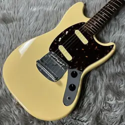 FENDER JAPAN MG69-72
