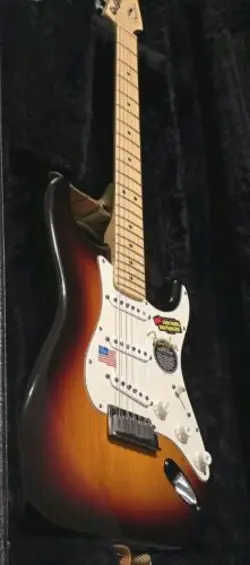 2007 FENDER VG MODELING STRATOCASTER ROLAND SUNBURST GUITAR W/ CASE & PAPERWORK