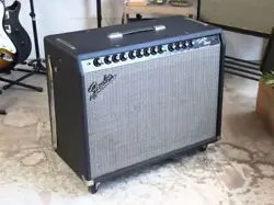 SECONDHAND  FENDER TWIN AMP  01  2024090005620