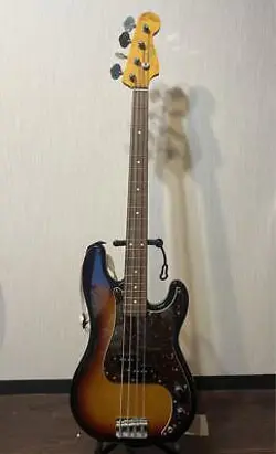 FENDER JAPAN PRECISION BASS PB62 W/GIG BAG MADE IN JAPAN ELECTRIC BASS GUITAR