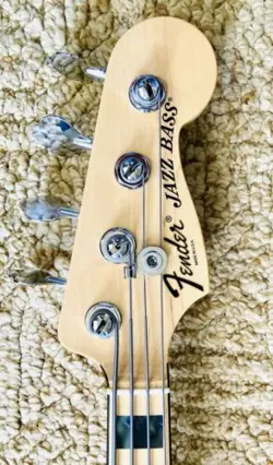 FENDER JAZZ BASS AMERICAN DELUXE