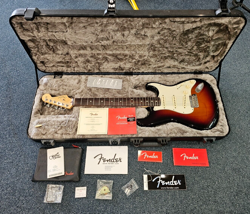 2019 FENDER STRATOCASTER ELECTRIC GUITAR MADE IN USA PRE-OWNED W/ HARD CASE