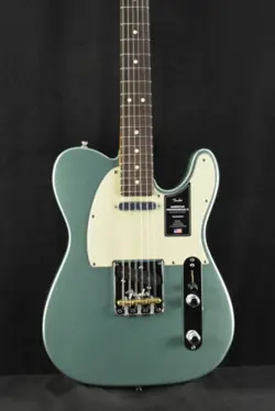 FENDER AMERICAN PROFESSIONAL II TELECASTER MYSTIC SURF GREEN ROSEWOOD