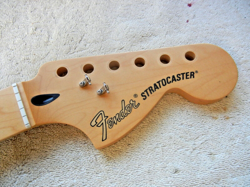 2017 FENDER DELUXE LONESTART STRATOCASTER NECK 70'S HEADSTOCK 12