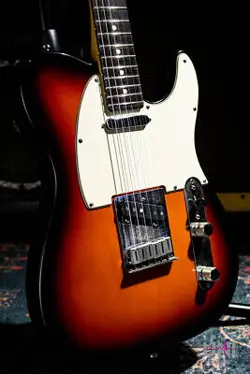 FENDER AMERICAN STANDARD TELECASTER / 1996 USED ELECTRIC GUITAR