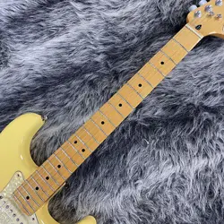 FENDER DELUXE ROADHOUSE STRATOCASTER VINTAGE WHITE USED ELECTRIC GUITAR  2014