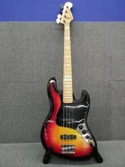 FENDER JAZZ BASS 1978 VINTAGE ELECTRIC BASS GUITAR