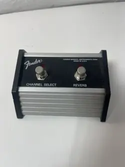 FOOTSWITCH CHANNEL SELECT/DRIVE