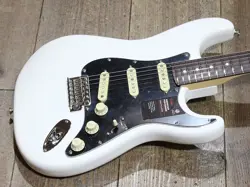 PERF STRATOCASTER USED