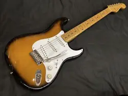 O0 SERIAL STRATOCASTER