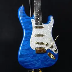 FENDER CUSTOM SHOP QUILT MAPLE STRATOCASTER NOS SAPPHIRE BLUE TRANS