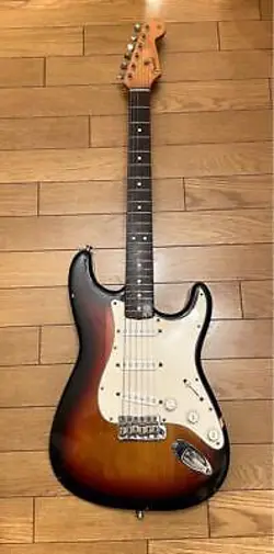 ELECTRIC GUITAR FENDER AMERICAN VINTAGE 90'S STRATOCASTER SUNBURST & HARD CASE