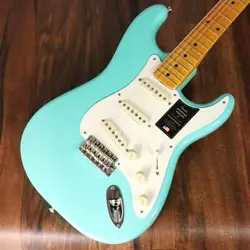 FENDER / AMERICAN VINTAGE II 1957 STRATOCASTER MAPLE SEA FOAM GREEN S/N V2205168
