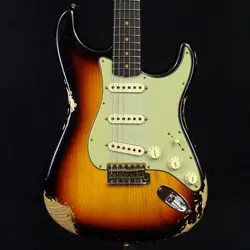 FENDER CUSTOM SHOP LIMITED EDITION 1962 STRATOCASTER HEAVY RELIC FADED/AGED